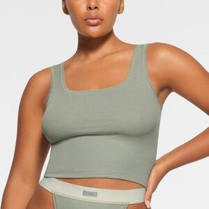 Skims Cotton Rib Tank in Mineral Size S